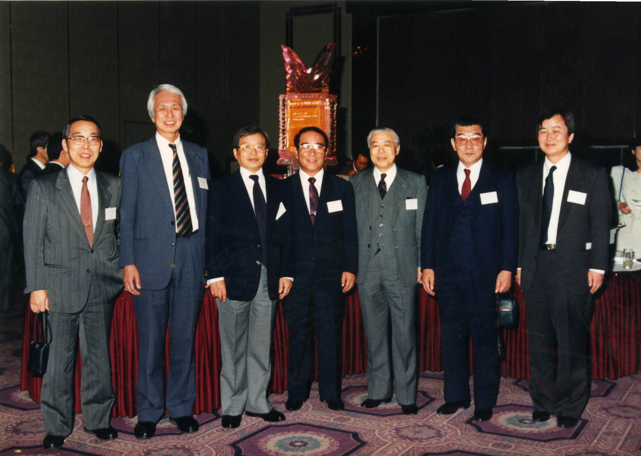 4th Koera-Japan Thyroid Symposium 1992. 4. 16 - 17 신라호텔 Dr. Nagataki, Konishi, Ishii와 함께