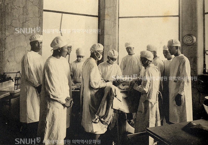 1927 - 산부인과  수술